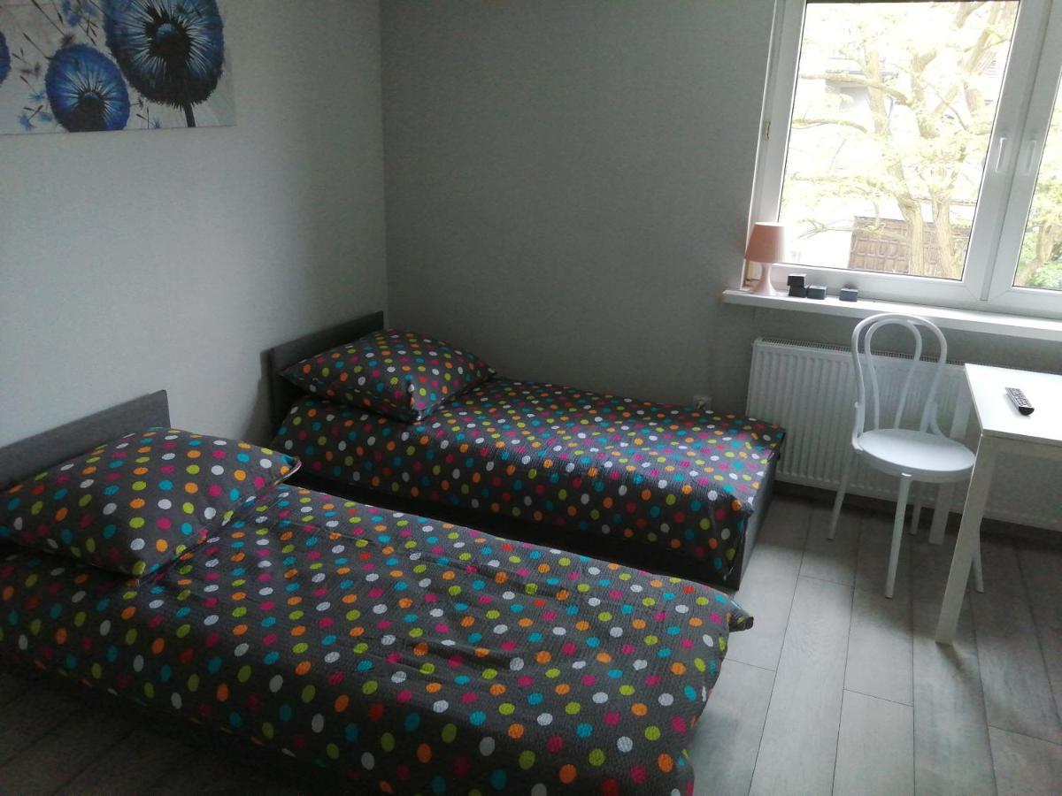 Apartamenty Przy Rynku ชนิน ภายนอก รูปภาพ