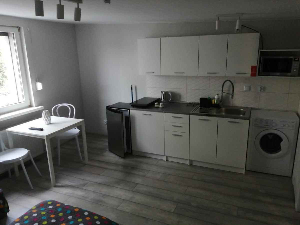 Apartamenty Przy Rynku ชนิน ภายนอก รูปภาพ